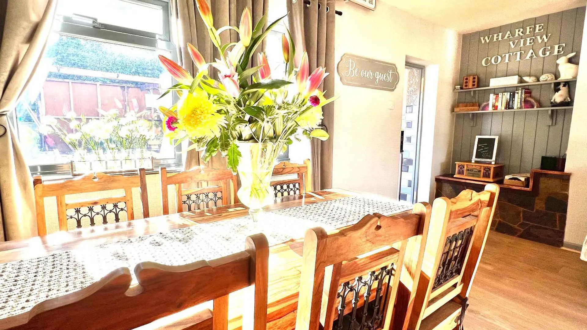 Wharfe View Cottage Ilkley 0*,